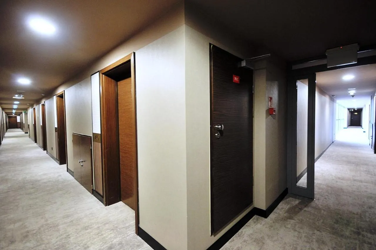 DOBRUK APARTAMENTY ELżbieta Prywatny Apartament w hotelu Royal Tulip Sand Kołobrzeg 0*,  Polska